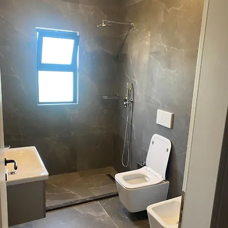 Appartamento Lana River Modern Tirana